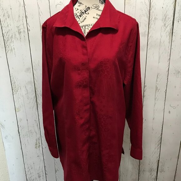Chico's Tops - Chico's tunic blouse, red animal print. Longer style Hidden button front. Size 3